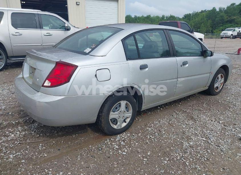 Photo 4 of 2005 Saturn Ion 1 (VIN 1G8AG52F85Z132970)