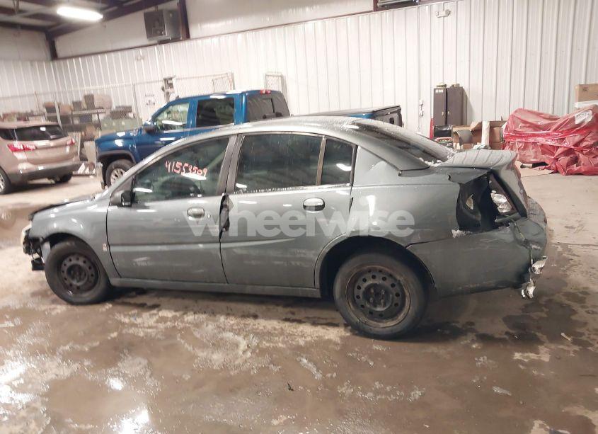 Photo 13 of 2004 Saturn Ion 2 (VIN 1G8AJ52F04Z191835)