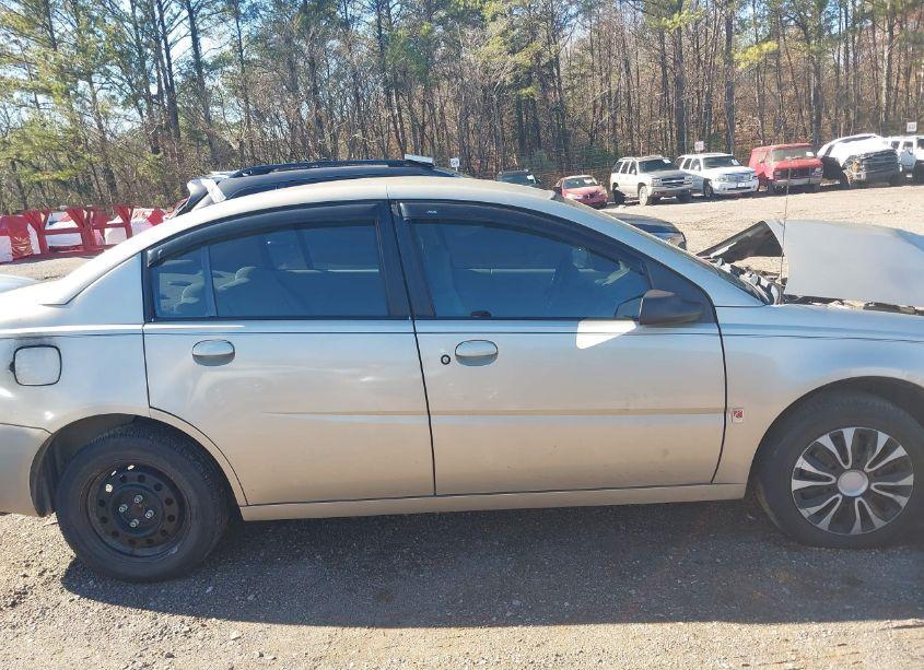 Photo 13 of 2004 Saturn Ion 2 (VIN 1G8AJ52F14Z163400)