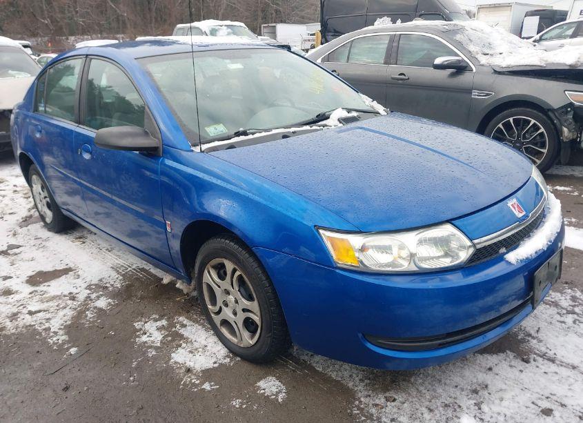2004 Saturn Ion 2 (VIN 1G8AJ52F34Z136523) main photo