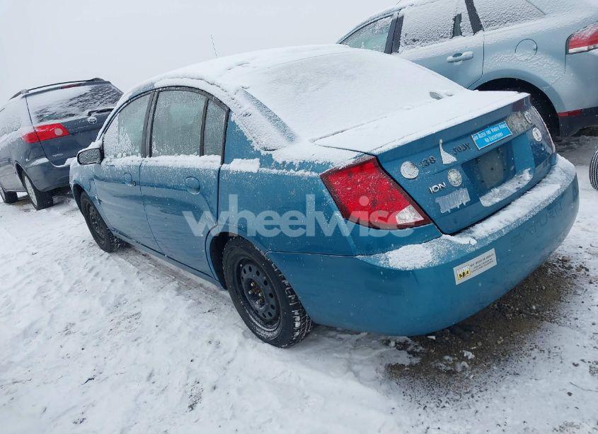 Photo 3 of 2005 Saturn Ion 2 (VIN 1G8AJ52F35Z136944)