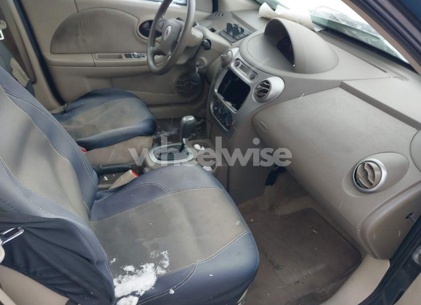 Photo 5 of 2005 Saturn Ion 2 (VIN 1G8AJ52F35Z136944)