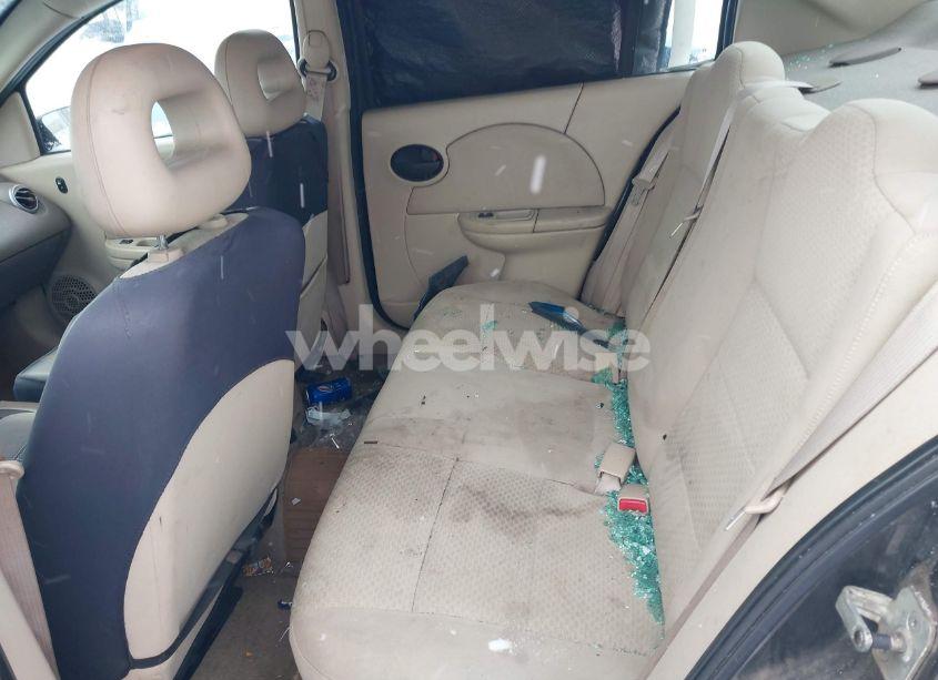 Photo 8 of 2005 Saturn Ion 2 (VIN 1G8AJ52F35Z136944)