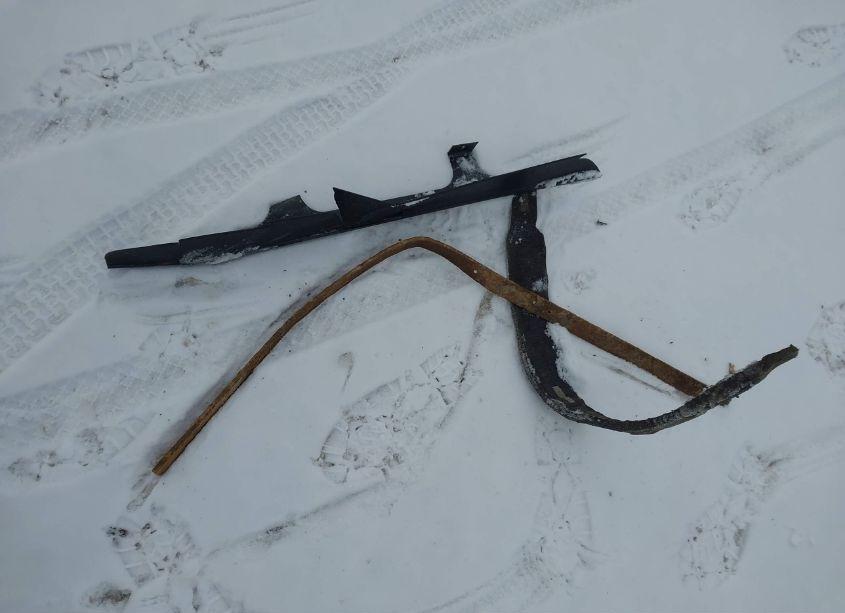 Photo 12 of 2005 Saturn Ion 2 (VIN 1G8AJ52F35Z145109)