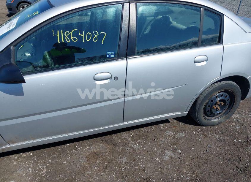 Photo 6 of 2005 Saturn Ion 2 (VIN 1G8AJ52F35Z157406)