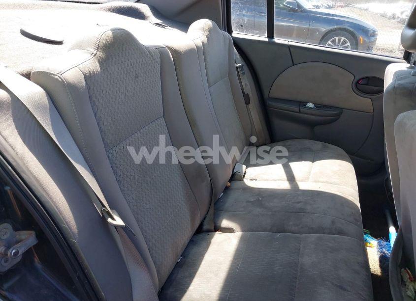 Photo 8 of 2005 Saturn Ion 2 (VIN 1G8AJ52F35Z157406)