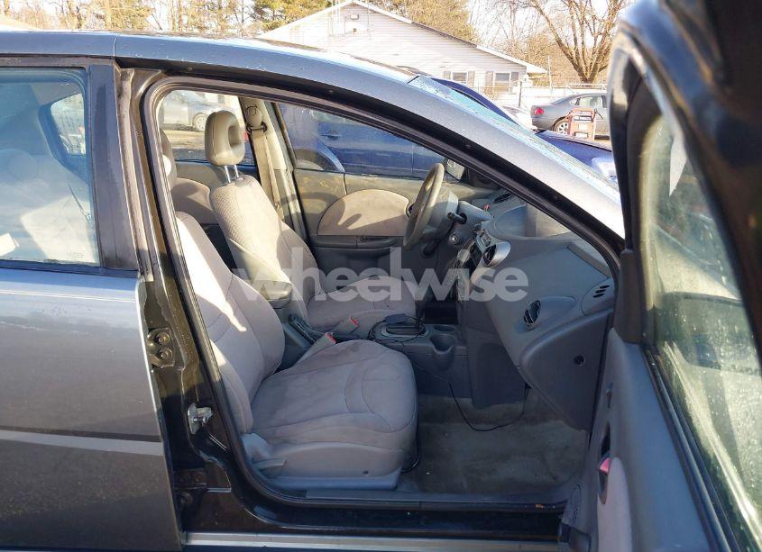 Photo 5 of 2004 Saturn Ion 2 (VIN 1G8AJ52F64Z196327)