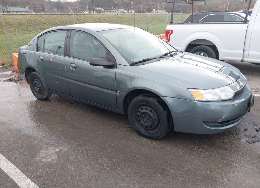 2004 Saturn Ion 2 (VIN 1G8AJ52F84Z182123) main photo