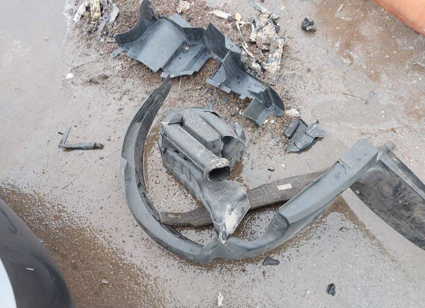 Photo 12 of 2004 Saturn Ion 2 (VIN 1G8AJ52F84Z182123)