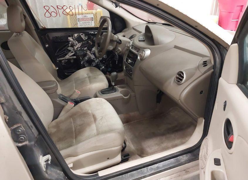 Photo 5 of 2005 Saturn Ion 2 (VIN 1G8AJ52FX5Z114116)