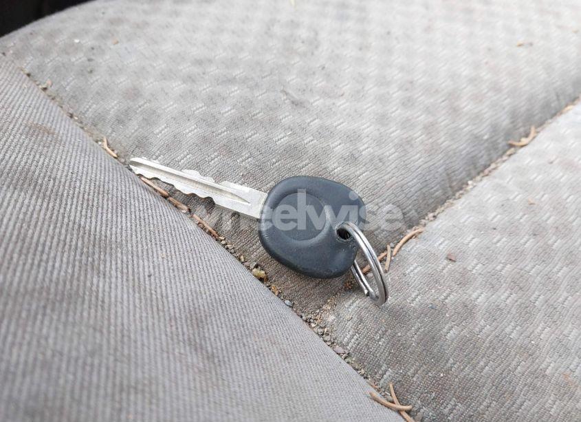 Photo 11 of 2005 Saturn Ion 2 (VIN 1G8AJ54F05Z102232)