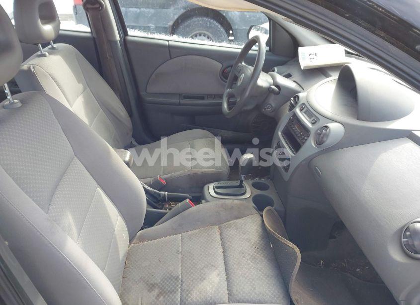 Photo 5 of 2005 Saturn Ion 2 (VIN 1G8AJ54F05Z102232)