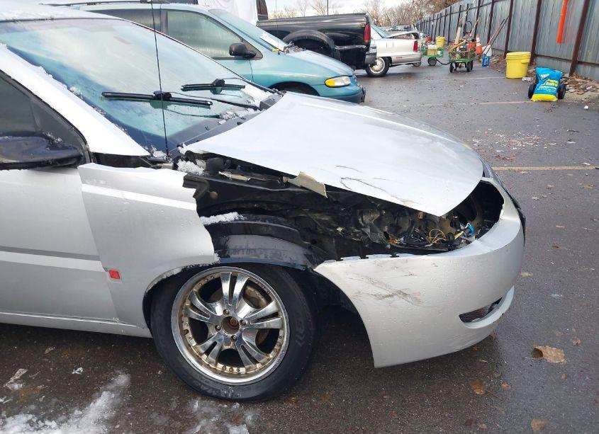 Photo 6 of 2005 Saturn Ion 2 (VIN 1G8AJ54F15Z100196)