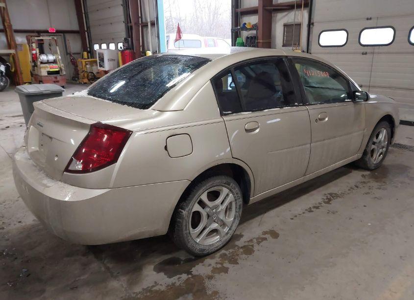 Photo 4 of 2004 Saturn Ion 3 (VIN 1G8AL52F14Z121366)