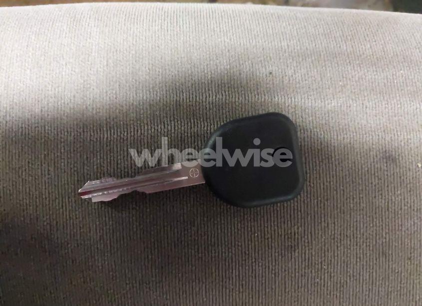 Photo 11 of 2005 Saturn Ion 3 (VIN 1G8AL52F15Z125239)