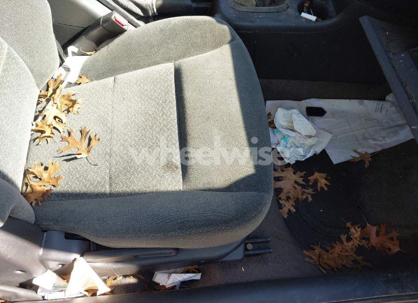 Photo 8 of 2006 Saturn Ion 3 (VIN 1G8AV15BX6Z184237)