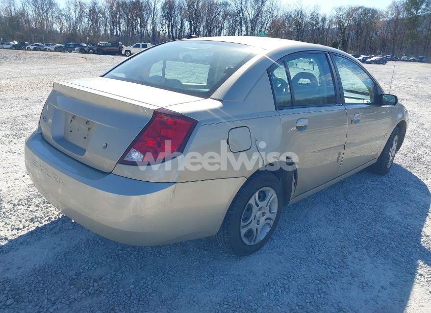 Photo 4 of 2005 Saturn Ion 2 (VIN 1G8AZ52F85Z126452)