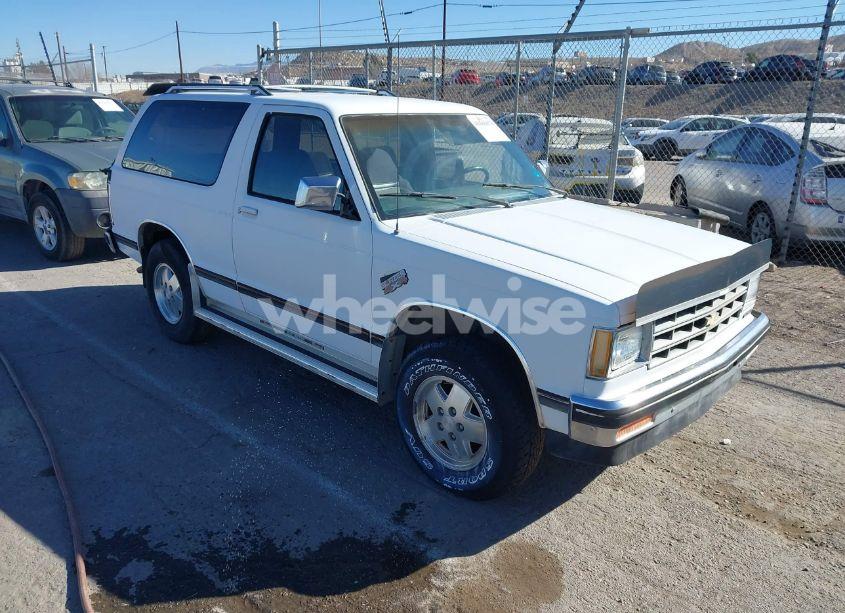 1985 Chevrolet Blazer S10 (VIN 1G8CT18B7F0130179) main photo