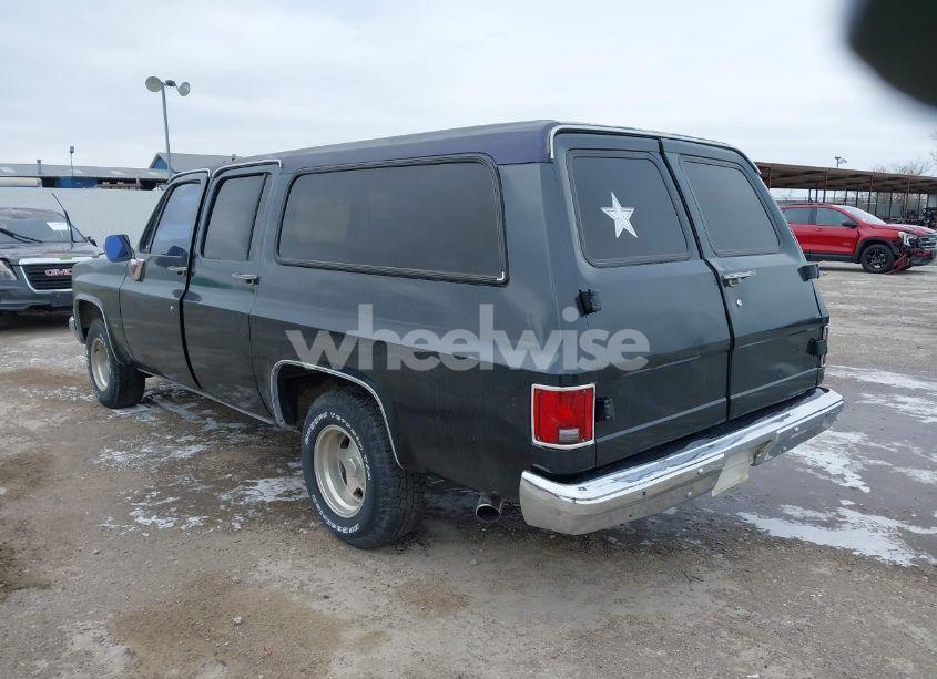 Photo 3 of 1985 Chevrolet Suburban C10 (VIN 1G8EC16L7FF197429)
