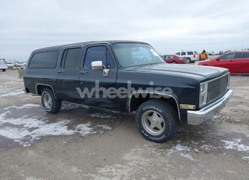 Photo 6 of 1985 Chevrolet Suburban C10 (VIN 1G8EC16L7FF197429)