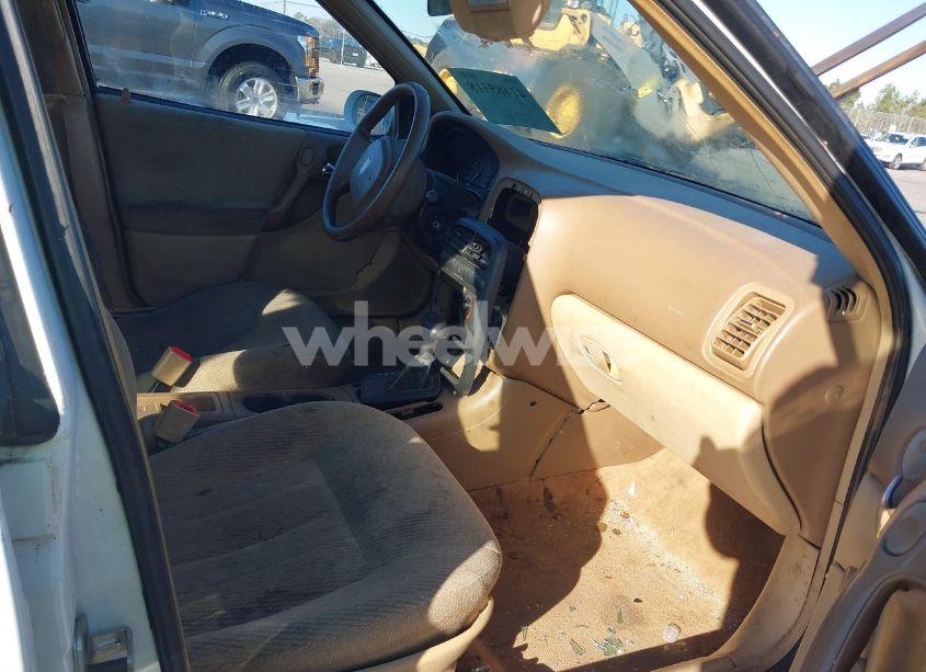 Photo 5 of 2000 Saturn Ls N/A (VIN 1G8JS52F1YY617301)