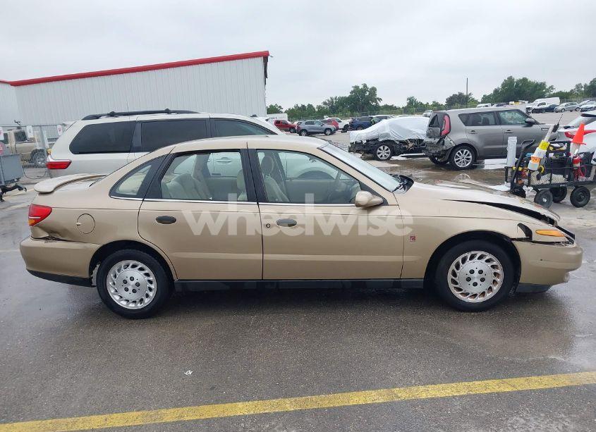 Photo 13 of 2002 Saturn L-series L100 (VIN 1G8JS54F02Y543678)