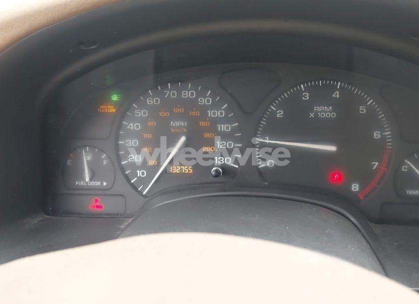 Photo 15 of 2002 Saturn L-series L100 (VIN 1G8JS54F02Y543678)