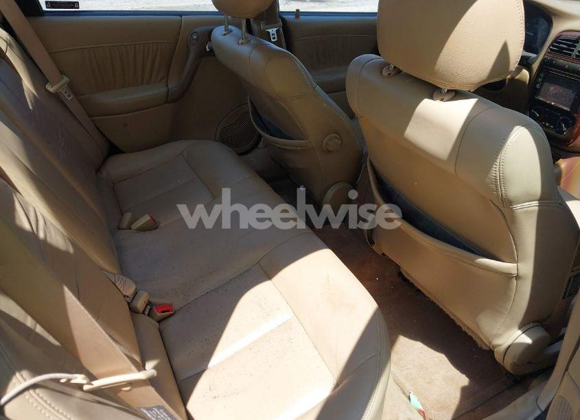 Photo 8 of 2001 Saturn L300 (VIN 1G8JW52R81Y564763)