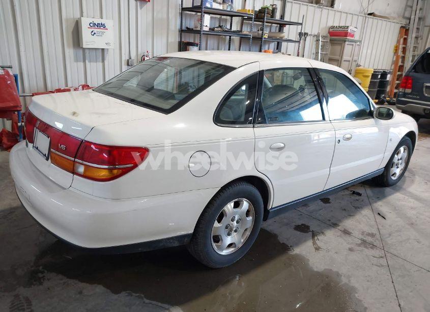 Photo 4 of 2002 Saturn L-series L300 (VIN 1G8JW54R32Y531510)