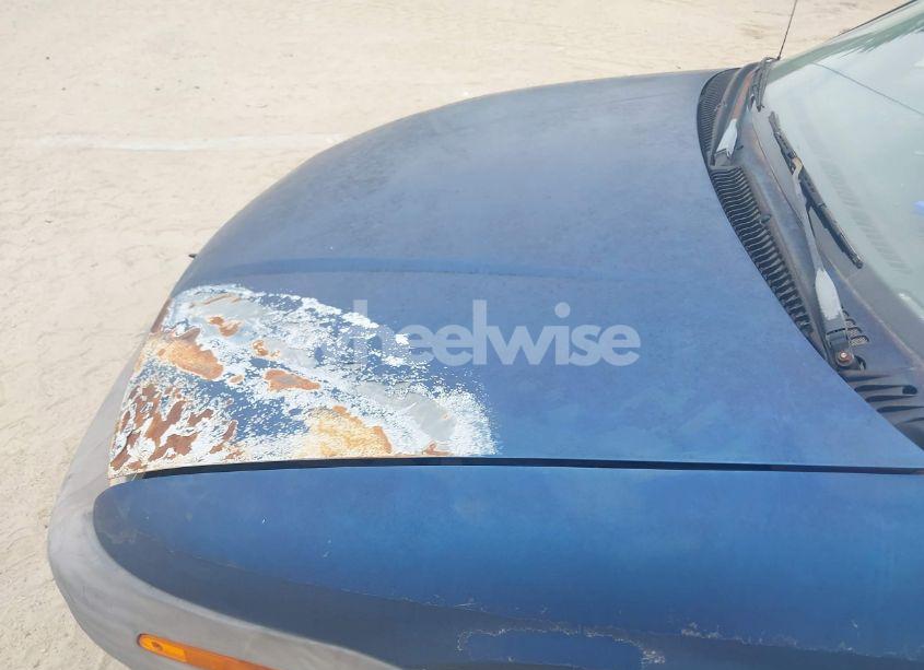 Photo 10 of 2000 Saturn Sl N/A (VIN 1G8ZF5280YZ108657)