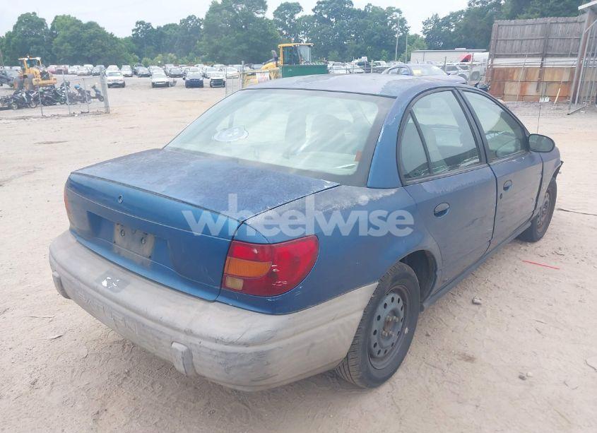 Photo 4 of 2000 Saturn Sl N/A (VIN 1G8ZF5280YZ108657)