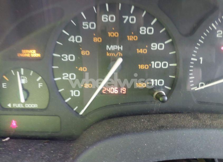 Photo 7 of 2000 Saturn Sl N/A (VIN 1G8ZF5280YZ108657)