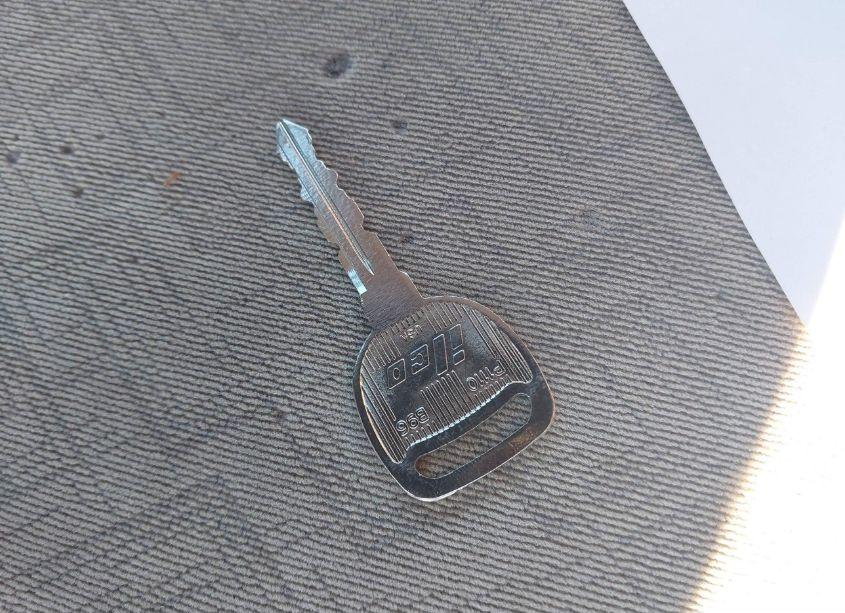 Photo 11 of 1999 Saturn Sl N/A (VIN 1G8ZF5282XZ116757)