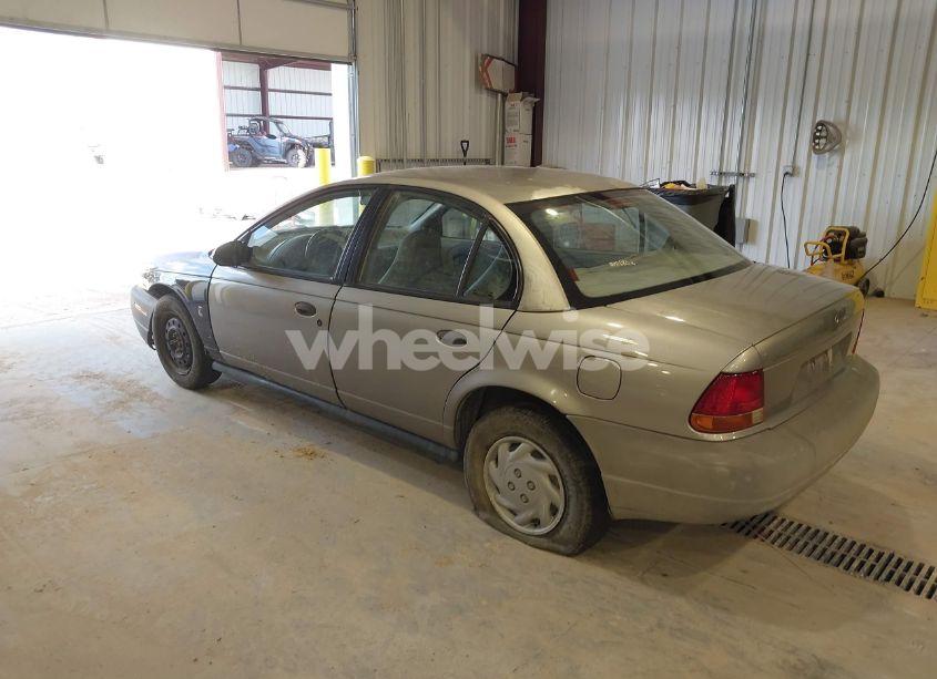 Photo 3 of 1999 Saturn Sl N/A (VIN 1G8ZF5287XZ157353)
