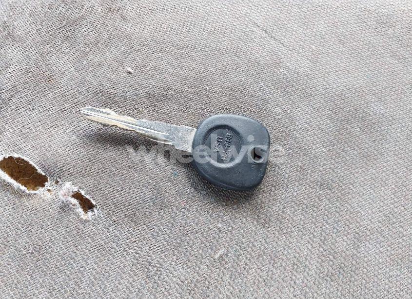 Photo 11 of 1999 Saturn Sl1 N/A (VIN 1G8ZG5283XZ329617)