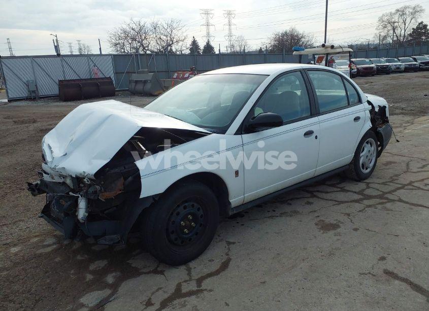 Photo 2 of 1999 Saturn Sl1 N/A (VIN 1G8ZG5283XZ329617)