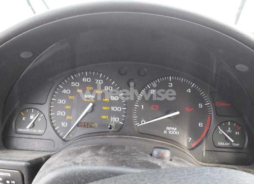 Photo 7 of 1999 Saturn Sl1 N/A (VIN 1G8ZG5283XZ329617)