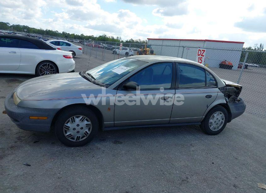 Photo 14 of 1998 Saturn Sl1 N/A (VIN 1G8ZH5280WZ281182)