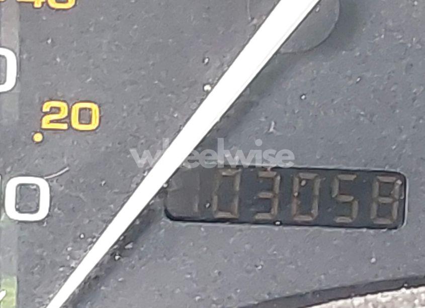 Photo 15 of 1998 Saturn Sl1 N/A (VIN 1G8ZH5280WZ281182)