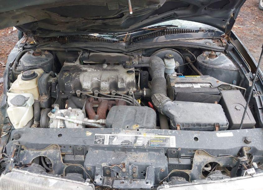 Photo 10 of 1999 Saturn Sl1 N/A (VIN 1G8ZH5280XZ335646)