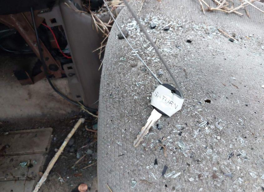 Photo 11 of 1999 Saturn Sl1 N/A (VIN 1G8ZH5280XZ335646)