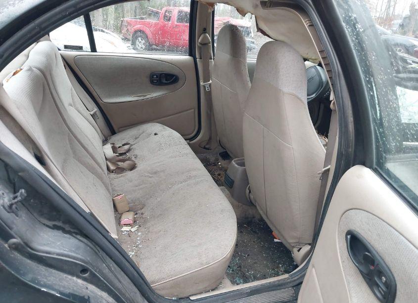 Photo 8 of 1999 Saturn Sl1 N/A (VIN 1G8ZH5280XZ335646)