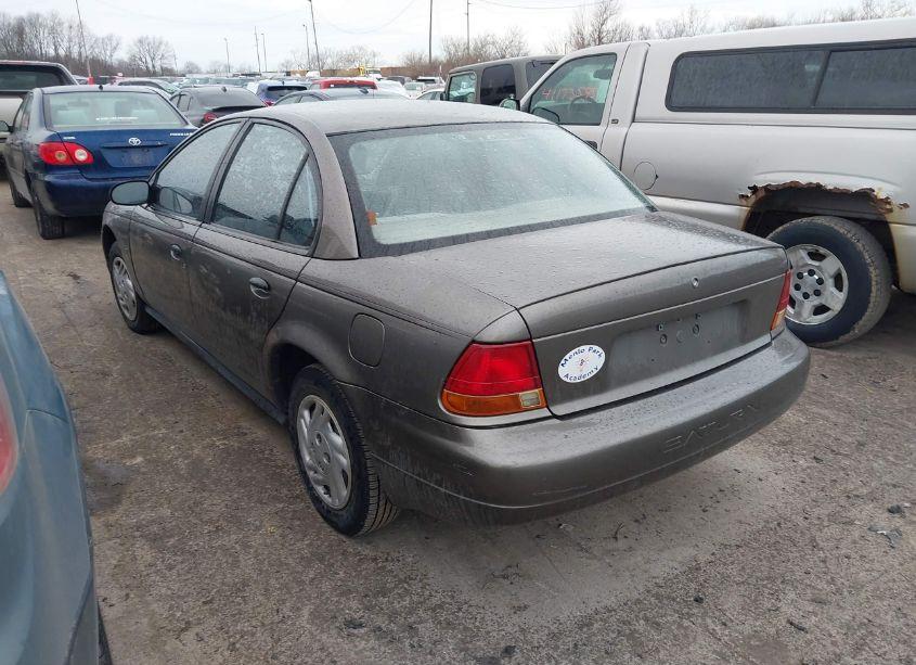 Photo 3 of 1998 Saturn Sl1 N/A (VIN 1G8ZH5282WZ213515)