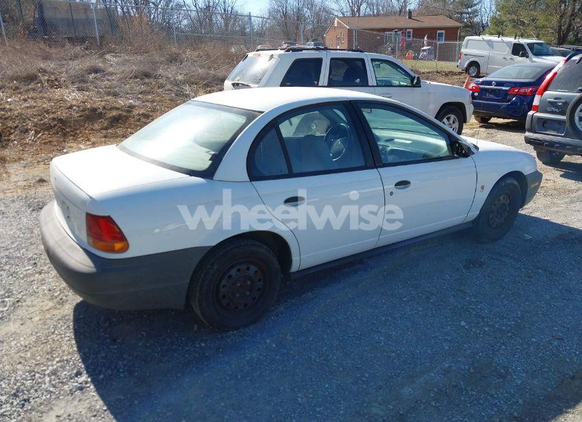 Photo 4 of 1999 Saturn Sl1 N/A (VIN 1G8ZH5282XZ178928)