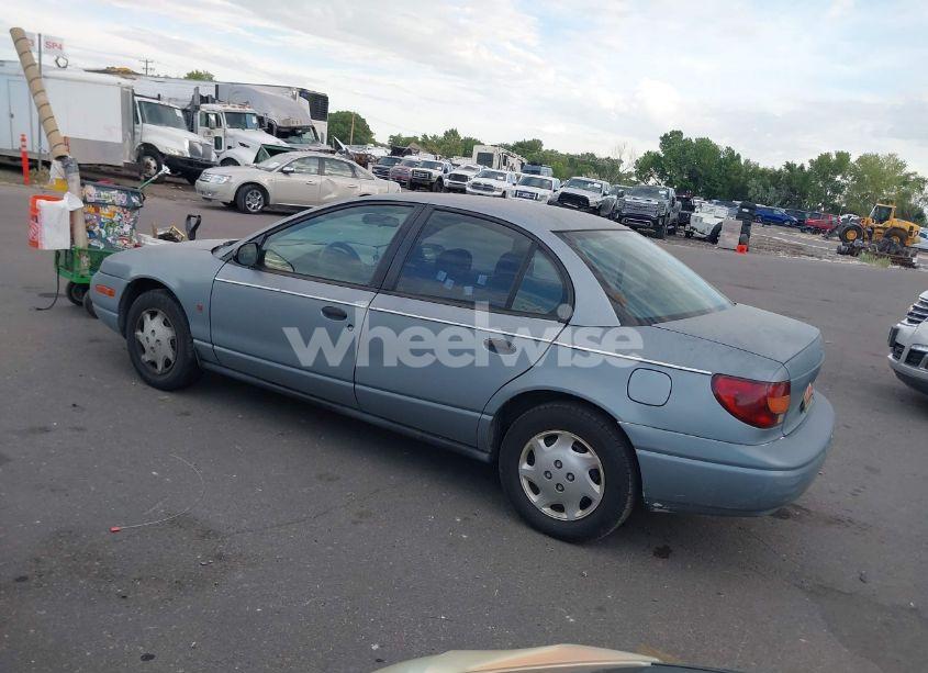 Photo 3 of 2002 Saturn S-series SL1 (VIN 1G8ZH52882Z203324)