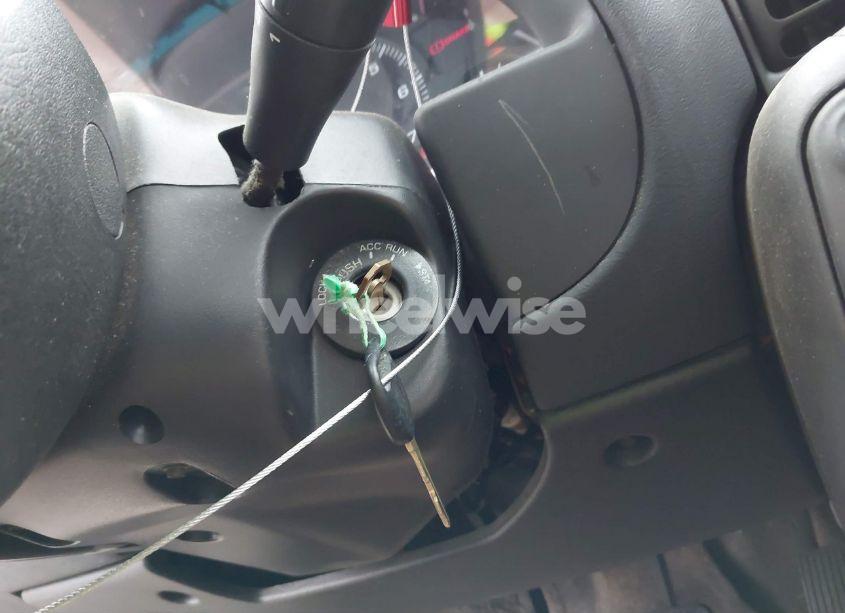 Photo 11 of 1999 Saturn Sl BASE (M5) (VIN 1G8ZJ5270XZ317630)