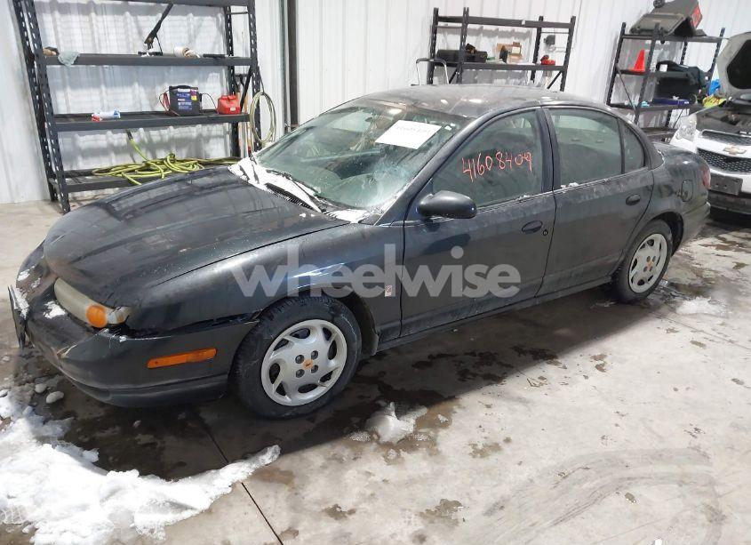 Photo 2 of 2002 Saturn S-series SL2 (VIN 1G8ZK52712Z291299)