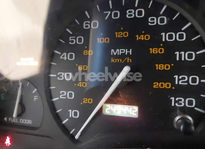 Photo 7 of 2002 Saturn S-series SL2 (VIN 1G8ZK52712Z291299)