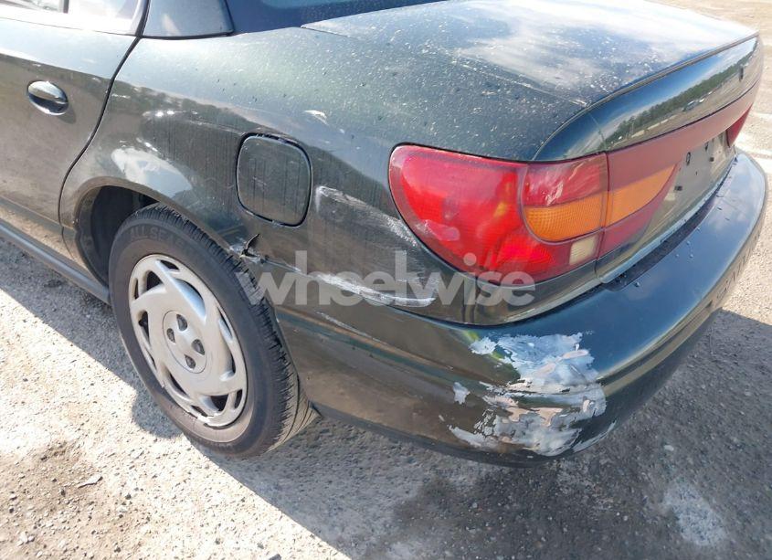 Photo 14 of 2000 Saturn Sl2 N/A (VIN 1G8ZK5271YZ165467)