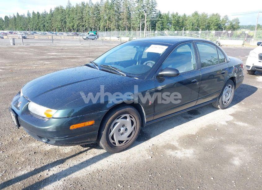 Photo 2 of 2000 Saturn Sl2 N/A (VIN 1G8ZK5271YZ165467)